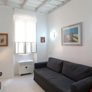 In Beato Angelico Apartment