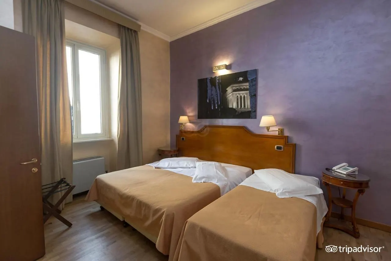 Hotel Kent Róma 3*,  Olaszország