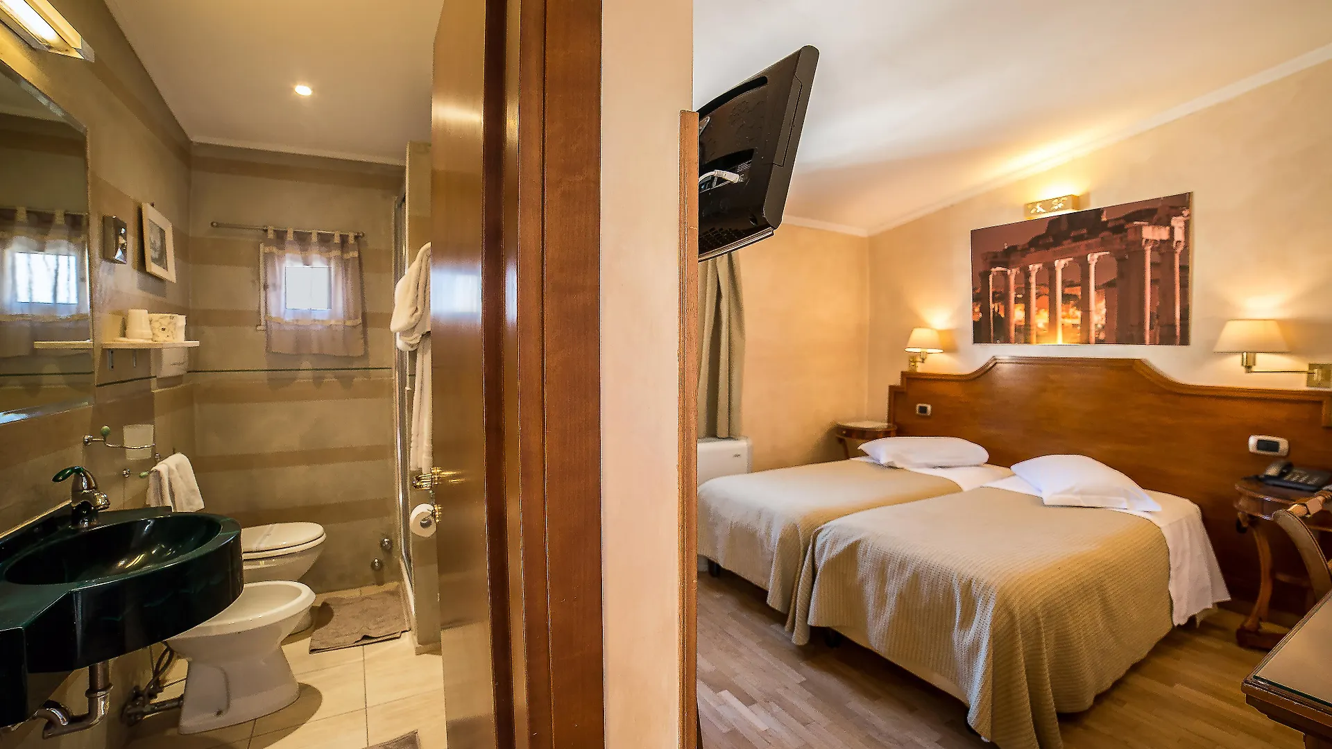 ***  Hotel Kent Róma Olaszország